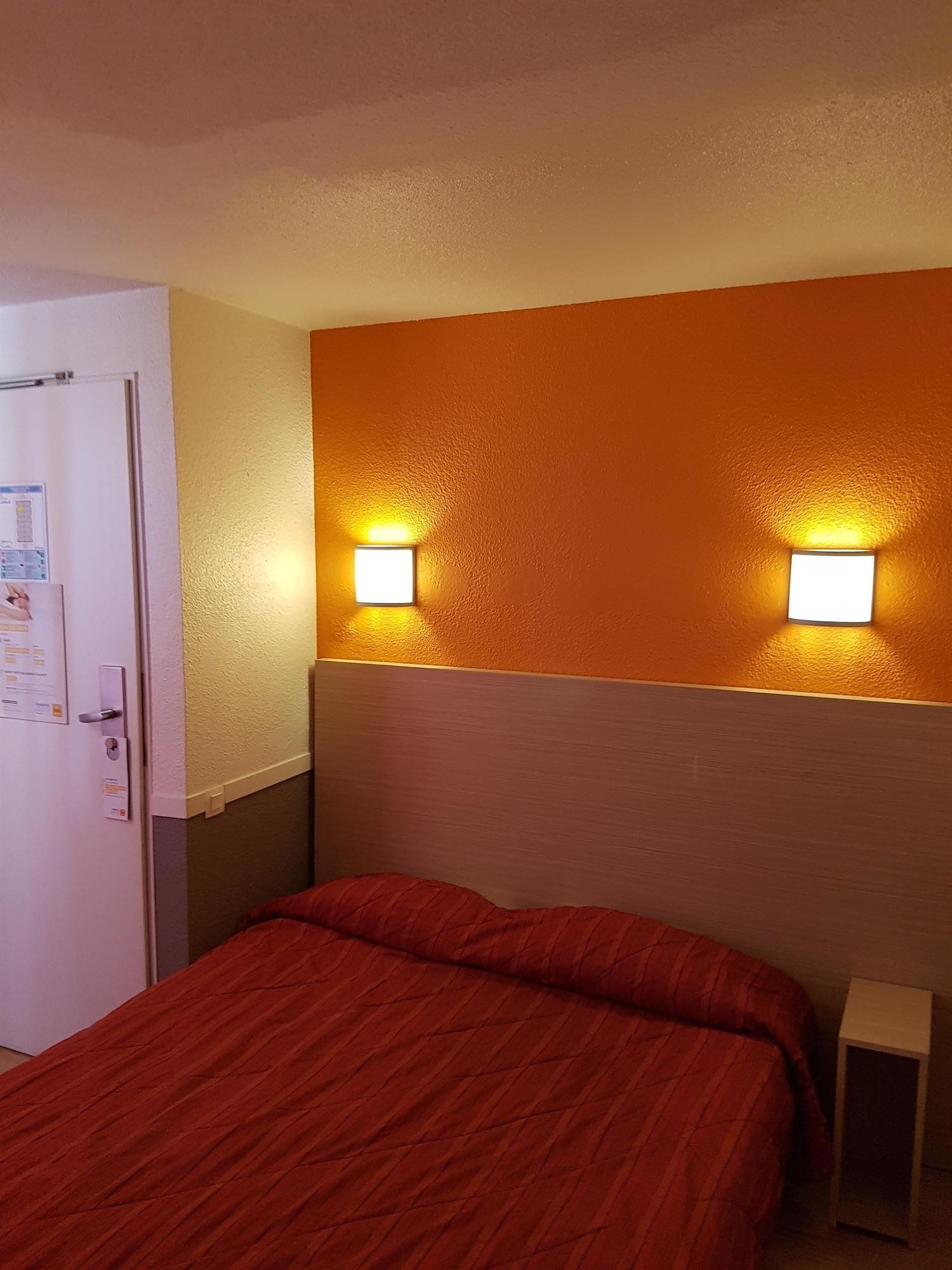 Heco Colmar Nord - Ex Premiere Classe Уссен Экстерьер фото
